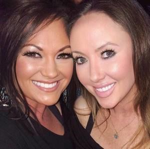 Meet your Posher, Leslie